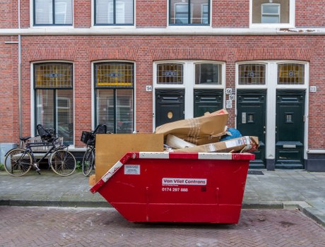 Business waste removal fleet in Raynes Park